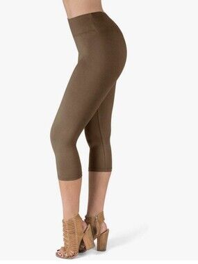 NEW / NWT Satina High-Rise Capri Leggings - TAN - One Size
